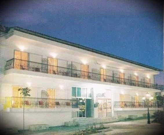 Elizabeth Hotel Kallithea  Buitenkant foto